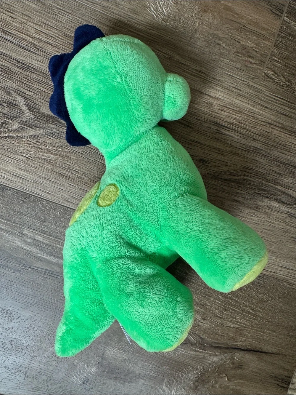 🦖Carter's Bright Green Plush Dinosaur with Yellow Spots - Music Box